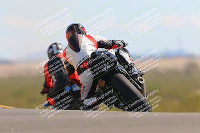 media/Oct-09-2022-SoCal Trackdays (Sun) [[95640aeeb6]]/Turn 9 Backside (120pm)/